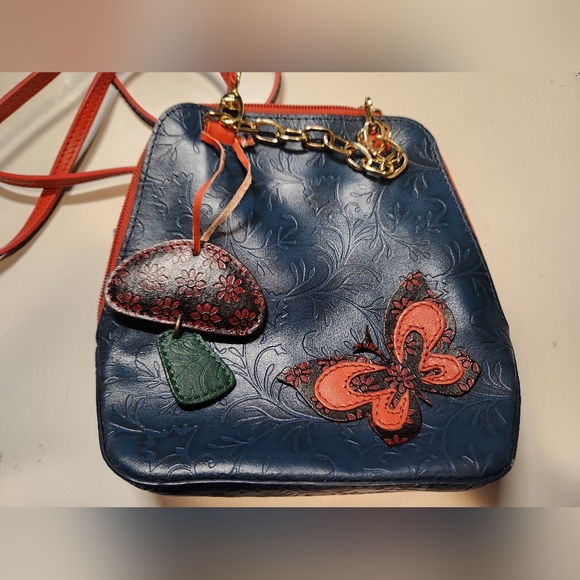 Holii Navy Blue Leather Crossbody/Handbag - Alice In Wonderland - Picture 3 of 5